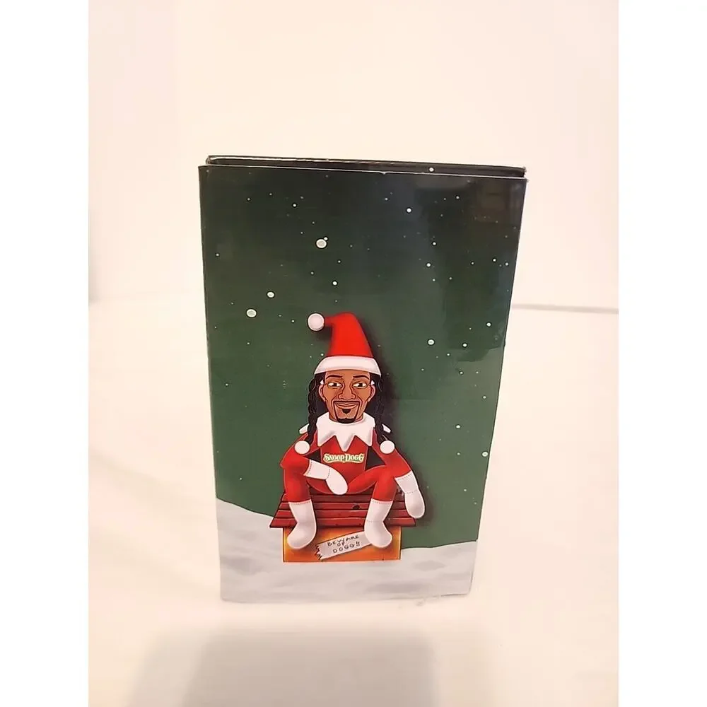 New Snoop Dogg Snoop on the Stoop Christmas Pint Glass Set 2 Glasses